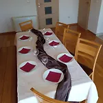 House Barbara * Banjole