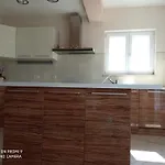 House Barbara Banjole