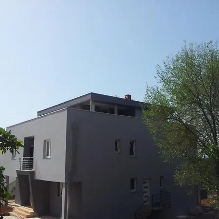 House Barbara 公寓 *