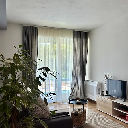 House Barbara Banjole