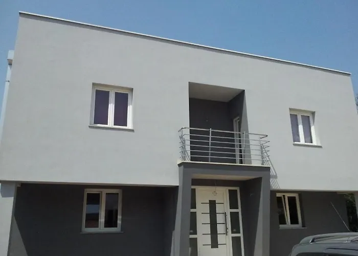 House Barbara 아파트