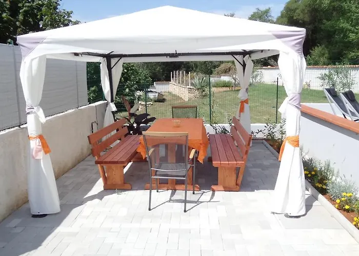 House Barbara 반졸레