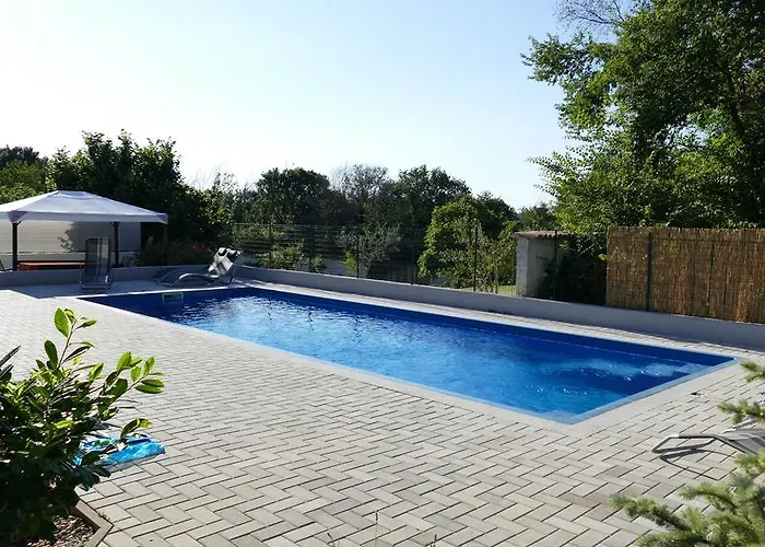 House Barbara 반졸레